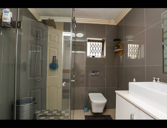 3 BEDROOM SECTIONAL TITLE FOR SALE IN MORNINGSIDE